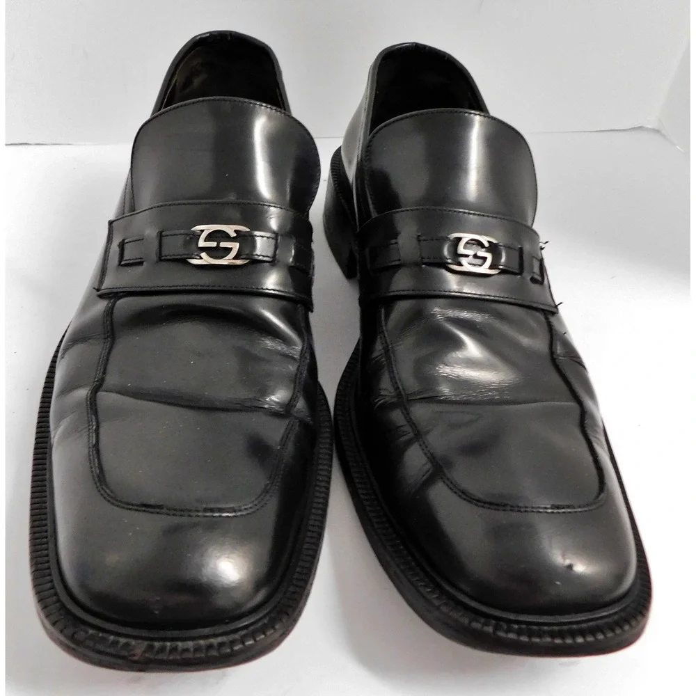 Gucci loafer interlocking